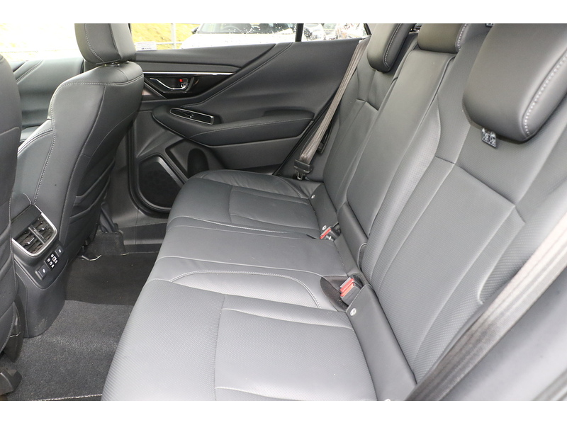 Subaru 2.5i Touring Estate 5dr Petrol Lineartronic 4WD Euro 6 (s/s) (169 ps)