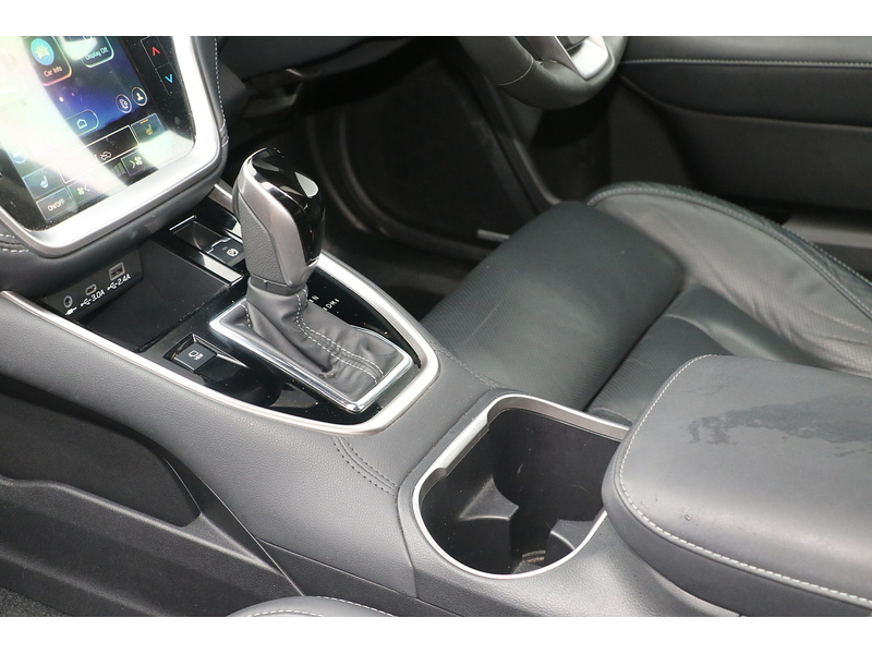 Subaru 2.5i Touring Estate 5dr Petrol Lineartronic 4WD Euro 6 (s/s) (169 ps)