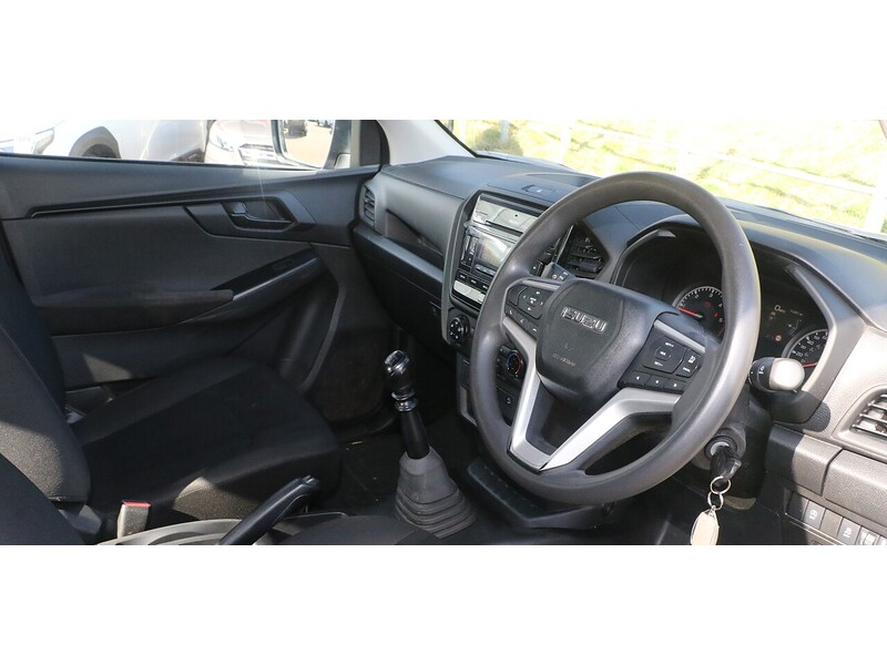 Isuzu 1.9 TD Utility Pickup Double Cab 4dr Diesel Manual 4WD Euro 6 (s/s) (164 ps)