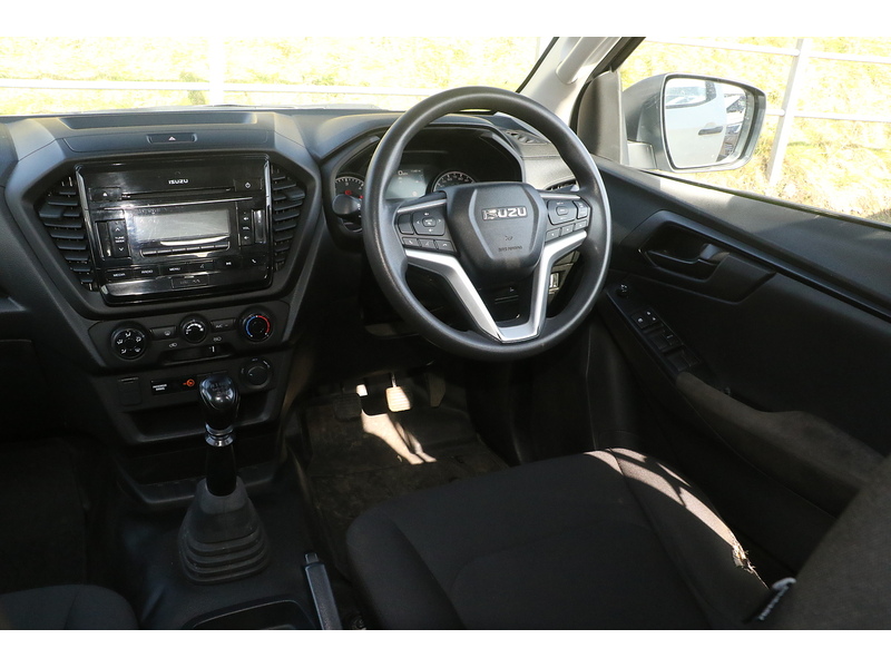 Isuzu 1.9 TD Utility Pickup Double Cab 4dr Diesel Manual 4WD Euro 6 (s/s) (164 ps)