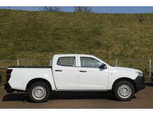 Isuzu D-Max TD Utility 