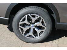 Subaru Forester i e-Boxer XE 
