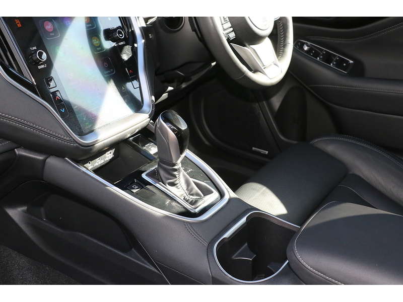 Subaru 2.5i Touring Estate 5dr Petrol Lineartronic 4WD Euro 6 (s/s) (169 ps)