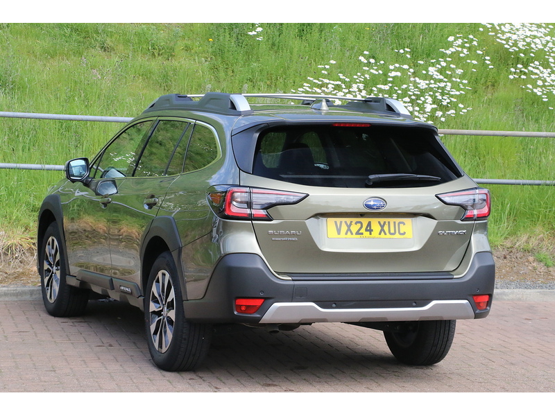 Subaru 2.5i Touring Estate 5dr Petrol Lineartronic 4WD Euro 6 (s/s) (169 ps)