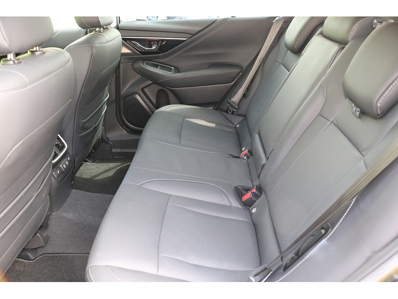 Subaru 2.5i Touring Estate 5dr Petrol Lineartronic 4WD Euro 6 (s/s) (169 ps)