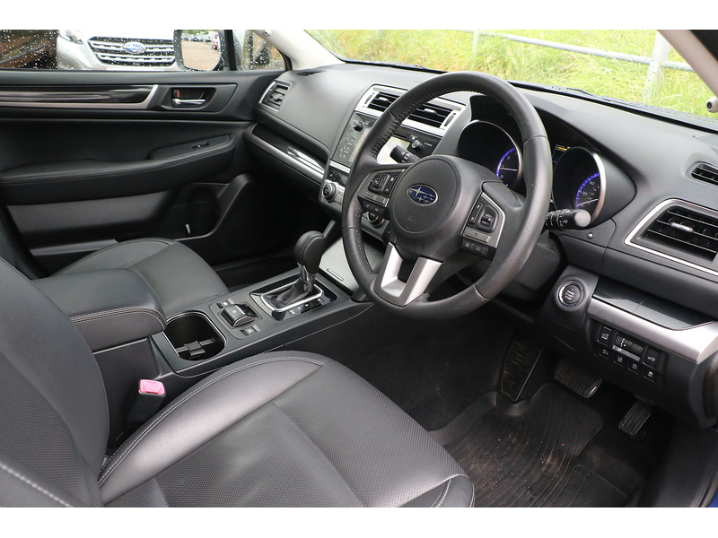 Subaru 2.5i SE Premium Estate 5dr Petrol Lineartronic 4WD Euro 6 (s/s) (175 ps)