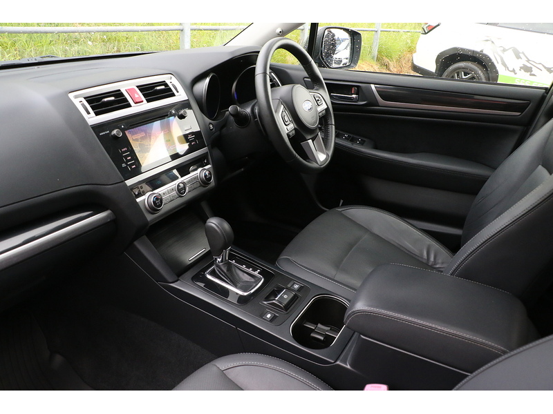 Subaru 2.5i SE Premium Estate 5dr Petrol Lineartronic 4WD Euro 6 (s/s) (175 ps)
