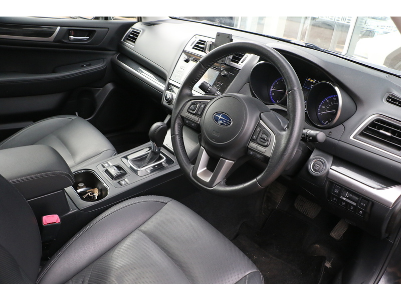 Subaru 2.5i SE Premium Estate 5dr Petrol Lineartronic 4WD Euro 6 (s/s) (175 ps)