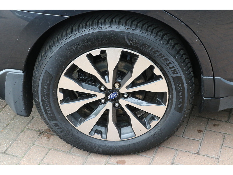 Subaru 2.5i SE Premium Estate 5dr Petrol Lineartronic 4WD Euro 6 (s/s) (175 ps)