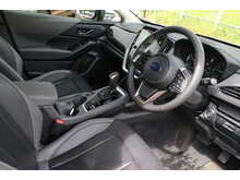 Subaru Crosstrek i e-Boxer Touring 