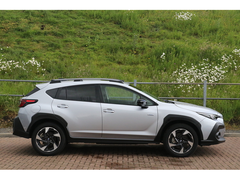 Subaru 2.0 i e-Boxer Touring SUV 5dr Petrol Hybrid Lineartronic 4WD Euro 6 (s/s) (136 ps)