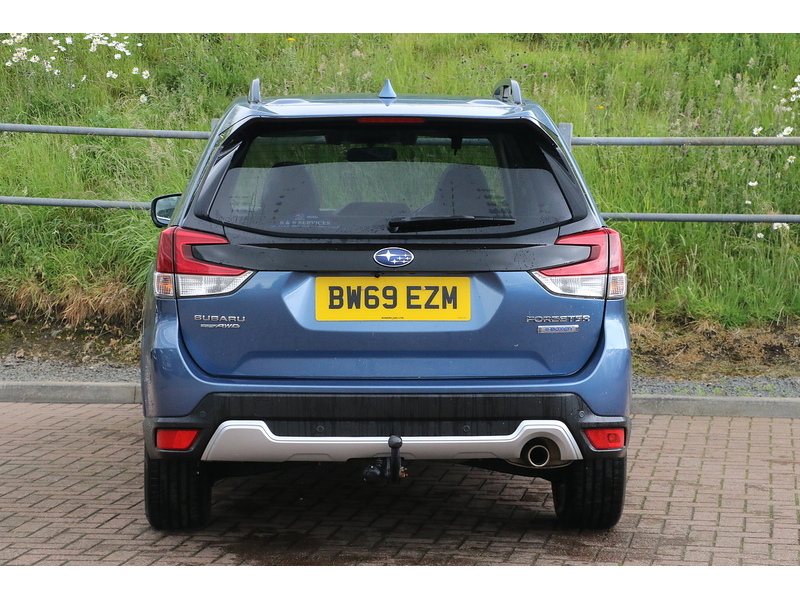 Subaru 2.0 i e-Boxer XE Premium SUV 5dr Petrol Hybrid Lineartronic 4WD Euro 6 (s/s) (150 ps)