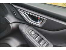 Subaru Forester i e-Boxer XE Premium 