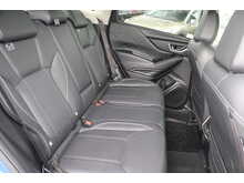 Subaru Forester i e-Boxer XE Premium 