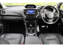 Subaru Forester i e-Boxer XE Premium 