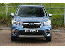 Subaru Forester i e-Boxer XE Premium 
