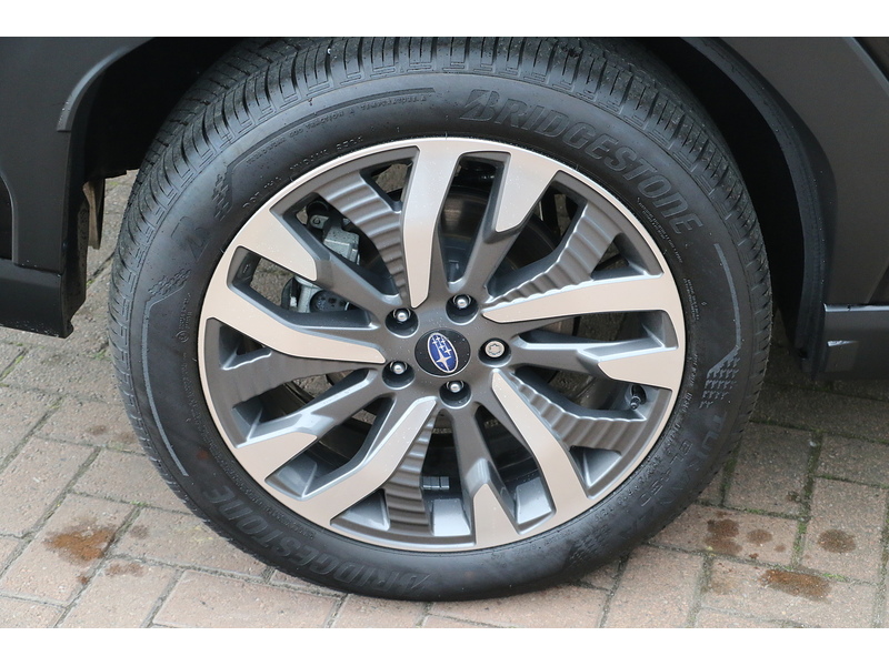 Subaru 2.0 i e-Boxer Touring SUV 5dr Petrol Hybrid Lineartronic 4WD Euro 6 (s/s) (136 ps)