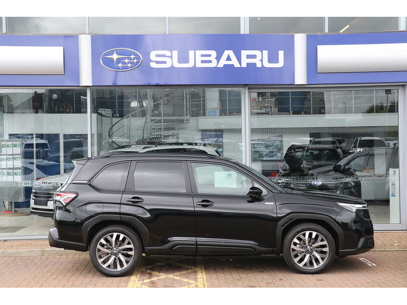 Subaru 2.0 i e-Boxer Touring SUV 5dr Petrol Hybrid Lineartronic 4WD Euro 6 (s/s) (136 ps)