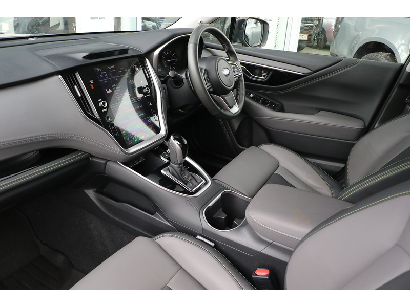 Subaru 2.5i Field Estate 5dr Petrol Lineartronic 4WD Euro 6 (s/s) (169 ps)