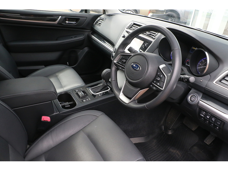 Subaru 2.5i SE Premium Estate 5dr Petrol Lineartronic 4WD Euro 6 (s/s) (175 ps)
