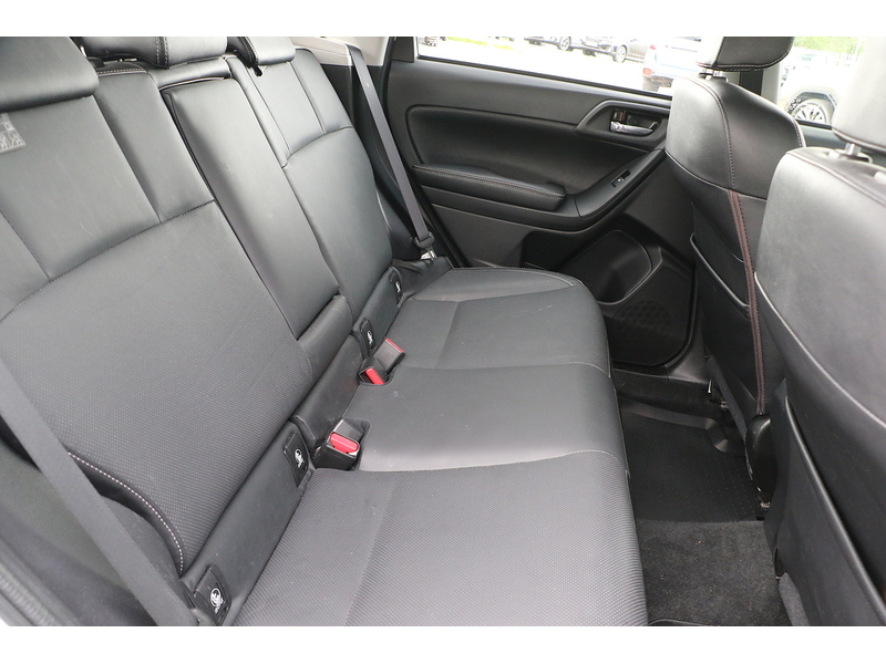 Subaru 2.0i XE Premium SUV 5dr Petrol Lineartronic 4WD Euro 6 (s/s) EyeSight (150 ps)