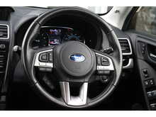 Subaru Forester i XE Premium 