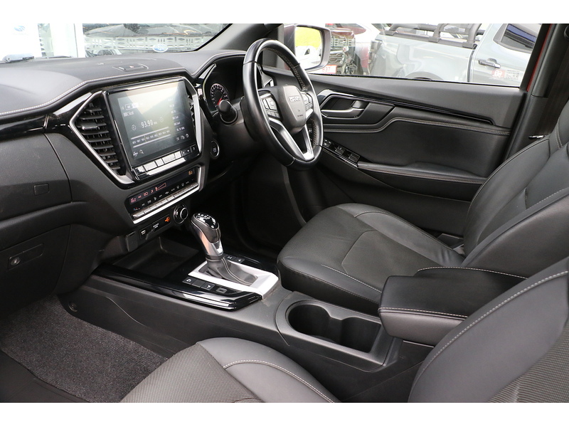Isuzu 1.9 TD V-Cross Pickup Double Cab 4dr Diesel Auto 4WD Euro 6 (s/s) (164 ps)