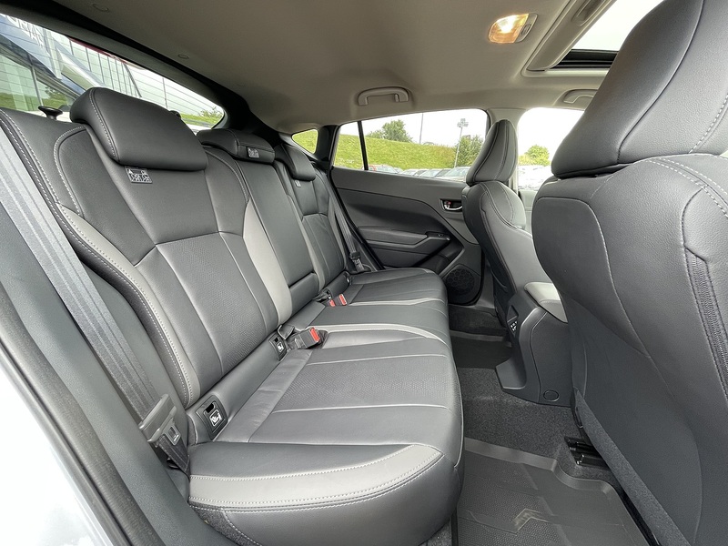 Subaru 2.0 i e-Boxer Touring SUV 5dr Petrol Hybrid Lineartronic 4WD Euro 6 (s/s) (136 ps)