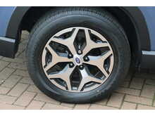 Subaru Forester i e-Boxer XE 
