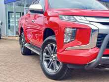 Mitsubishi L200 DI-D DC Barbarian 