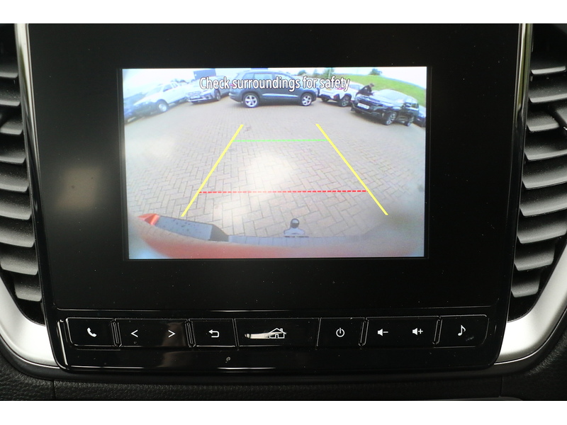 Isuzu 1.9 TD DL40 Pickup Double Cab 4dr Diesel Auto 4WD Euro 6 (s/s) (164 ps)