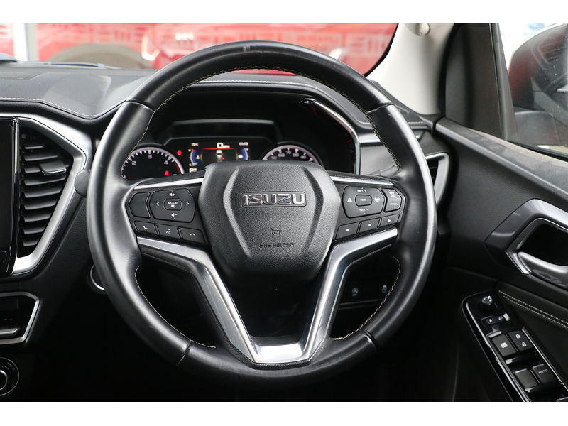 Isuzu 1.9 TD DL40 Pickup Double Cab 4dr Diesel Auto 4WD Euro 6 (s/s) (164 ps)