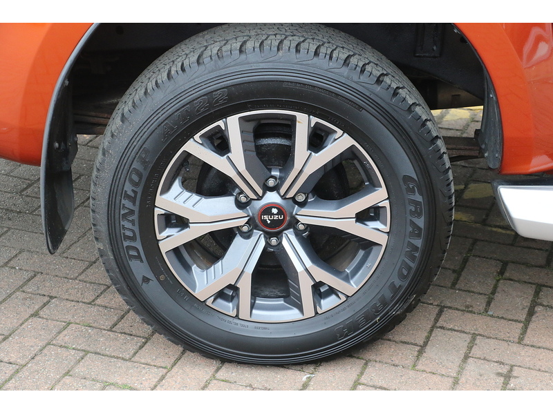 Isuzu 1.9 TD DL40 Pickup Double Cab 4dr Diesel Auto 4WD Euro 6 (s/s) (164 ps)