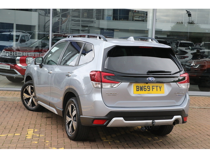 Subaru 2.0 i e-Boxer XE Premium SUV 5dr Petrol Hybrid Lineartronic 4WD Euro 6 (s/s) (150 ps)