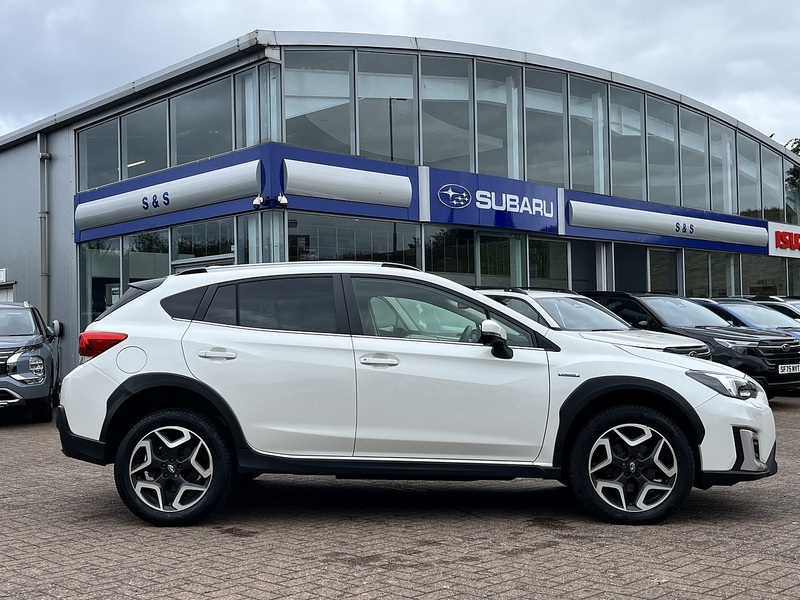 Subaru 2.0 i e-Boxer SE SUV 5dr Petrol Hybrid Lineartronic 4WD Euro 6 (s/s) (150 ps)