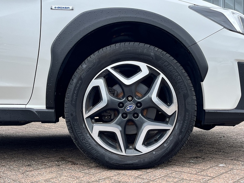 Subaru 2.0 i e-Boxer SE SUV 5dr Petrol Hybrid Lineartronic 4WD Euro 6 (s/s) (150 ps)