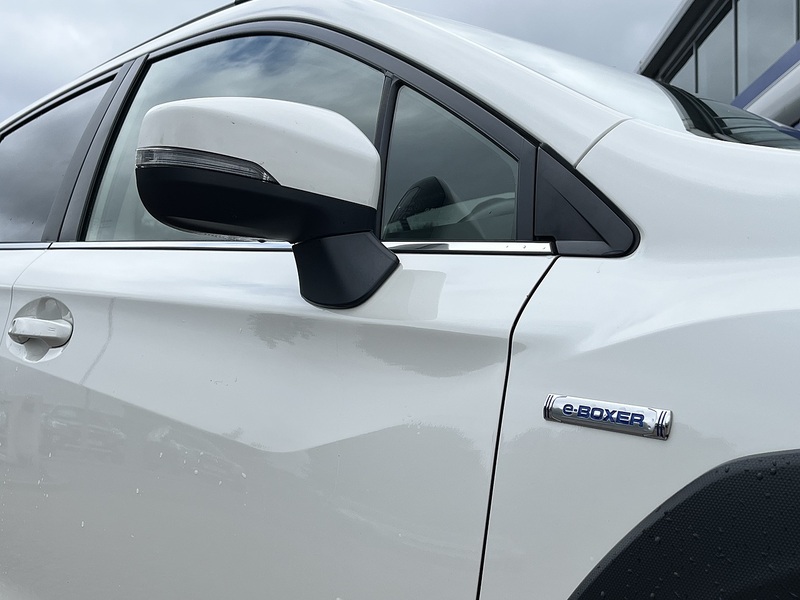 Subaru 2.0 i e-Boxer SE SUV 5dr Petrol Hybrid Lineartronic 4WD Euro 6 (s/s) (150 ps)