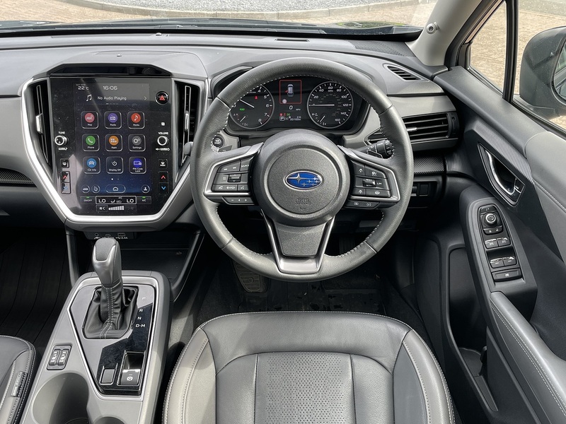 Subaru Crosstrek i e-Boxer Touring - U484