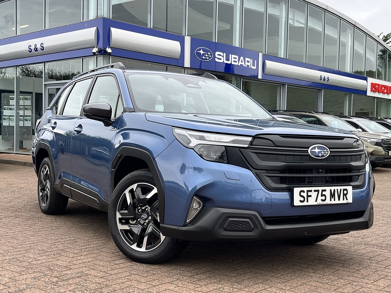 2025 SUBARU FORESTER