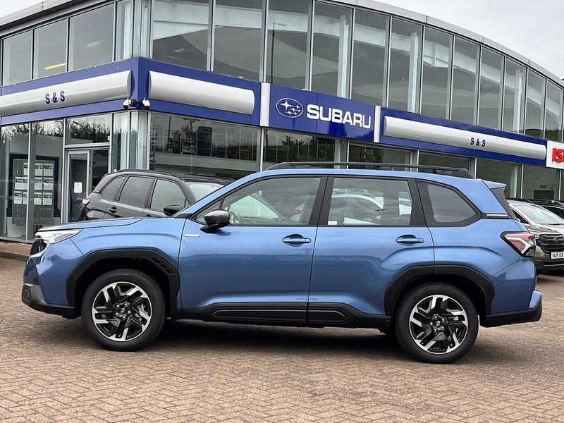 Subaru Forester i e-Boxer Limited - U490