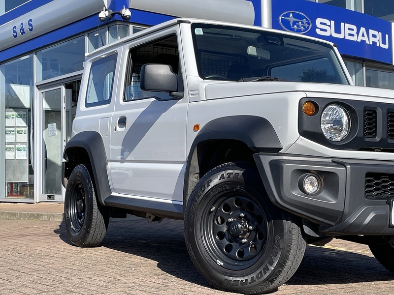 Suzuki Jimny  - U499