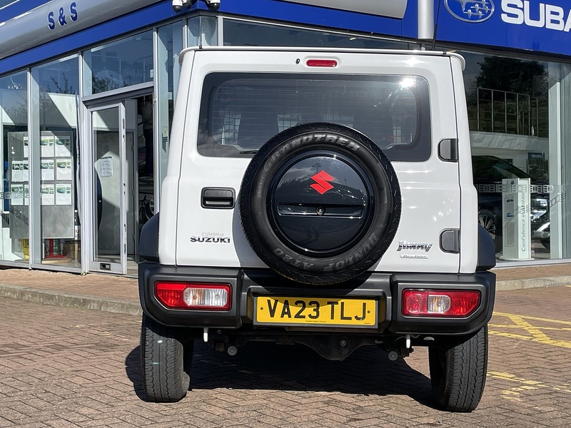 Suzuki Jimny  - U499