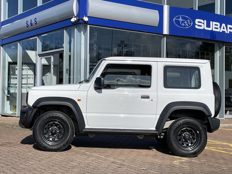 Suzuki Jimny  - U499