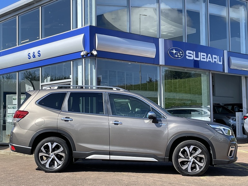 Subaru Forester i e-Boxer XE Premium - U502