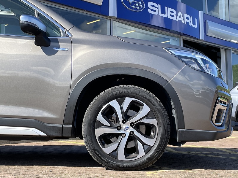 Subaru Forester i e-Boxer XE Premium - U502