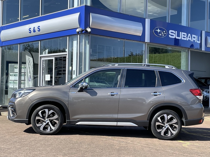 Subaru Forester i e-Boxer XE Premium - U502