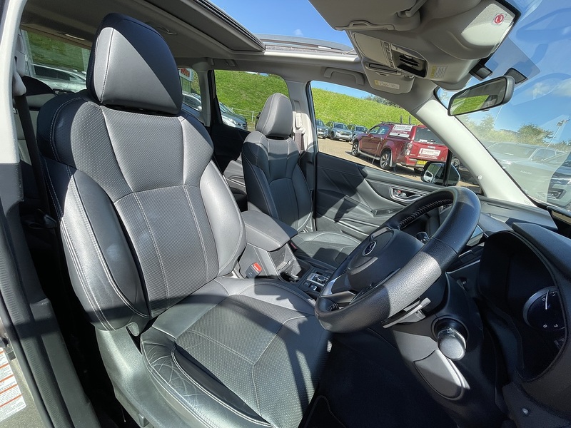 Subaru Forester i e-Boxer XE Premium - U502