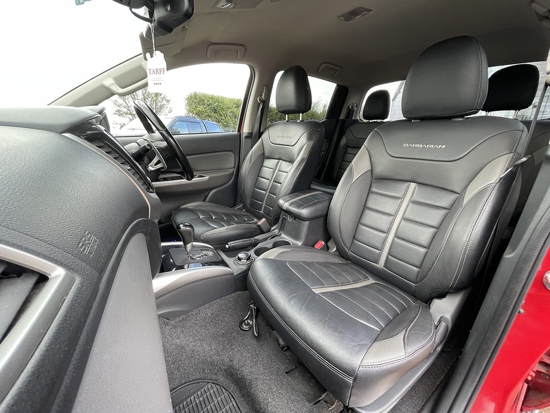 Mitsubishi L200 DI-D DC Barbarian - U511