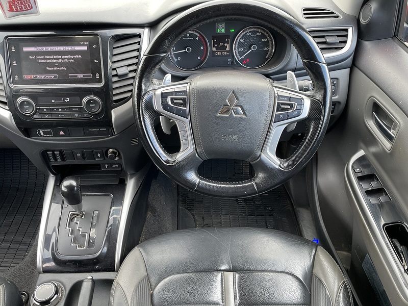 Mitsubishi L200 DI-D DC Barbarian - U511