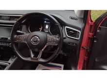 Nissan Qashqai DIG-T Acenta Premium 